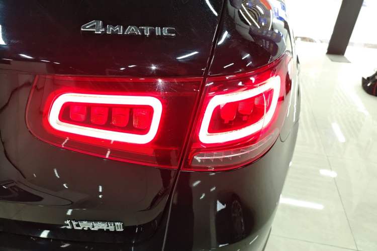 Used Mercedes-Benz GLC 2022 Facelifted GLC 260 L 4MATIC Dynamic Edition Exterior 3