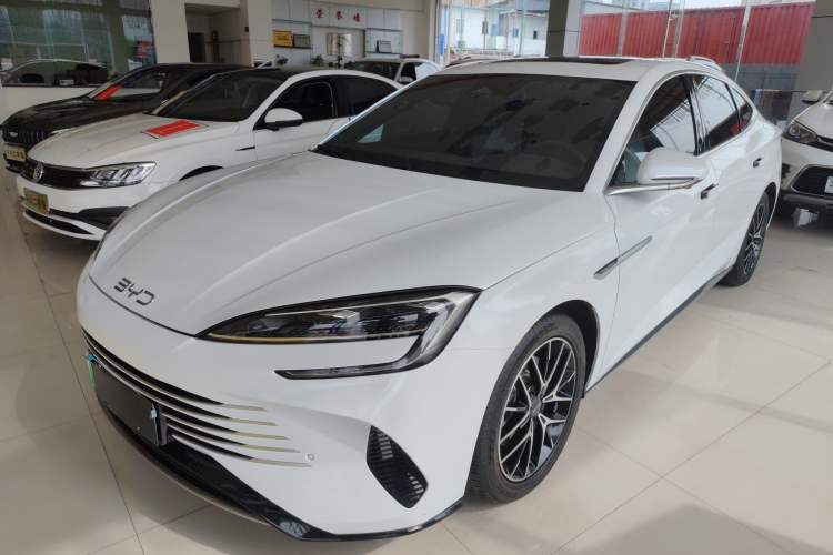 Used BYD Seal 2023 DM-i 1.5L 121km Prestige Model