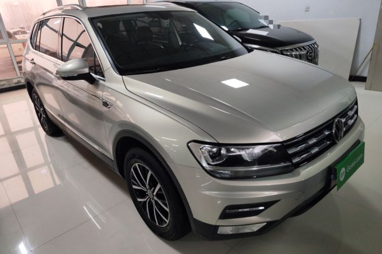 Used Volkswagen Tiguan L 2017 330TSI Automatic Two-Wheel Drive Luxury Edition