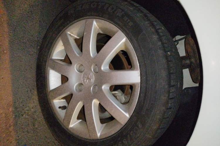 Used Peugeot 308 2012 1.6L Manual YouShang Edition
