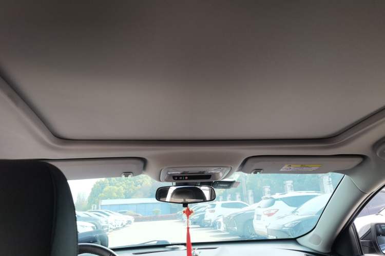 Used Chevrolet Malibu XL 2021 Redline 550T Automatic Sharp Edition Headliner