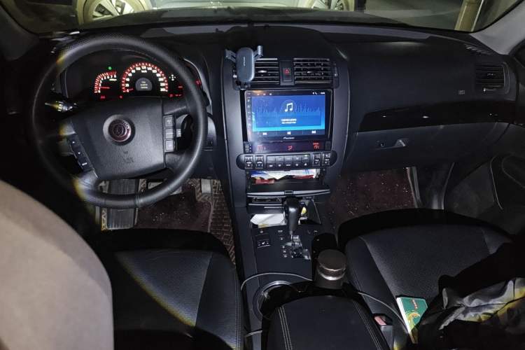 Used Kia Borrego 2008 3.8L Luxury Edition China IV
