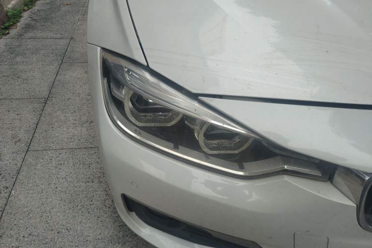 Used BMW 3 Series 2016 320Li Ambition Model
