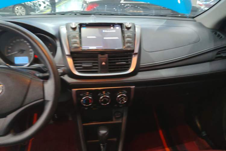 Used Toyota YARiS L Zhi Xuan 2020 1.5L CVT Leading Edition Audio And AC Panel