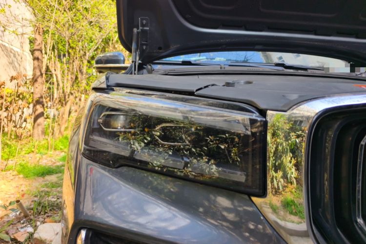 Used Geely Auto Monjaro L 2023 2.0TD High-Power Automatic Two-Wheel Drive Flagship Version Right Front Headlight