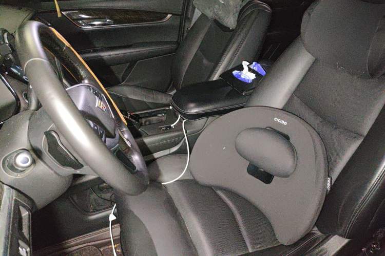 Used Cadillac XT5 2016 28T Four-Wheel Drive Luxury Model Left Front Seat