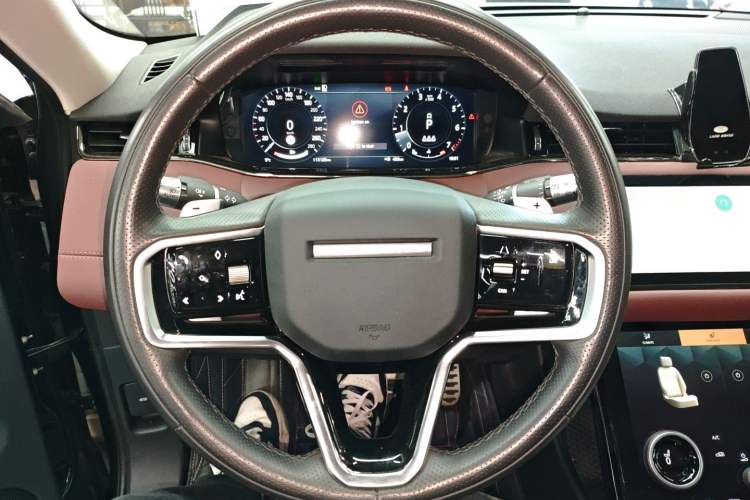 Used Land Rover Range Rover Evoque 2022 Facelifted Aurora L 249 PS R-Dynamic Luxury Edition
