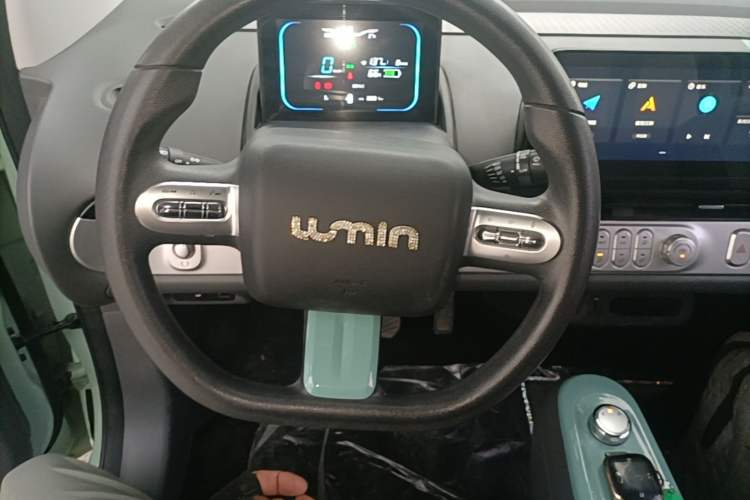 Used CHANGAN NEVO Lumin 2022 210km Sweet Edition
