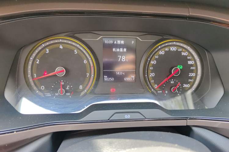 Used Volkswagen Tharu 2020 280TSI Two-Wheel Drive Luxury Edition China VI Standard