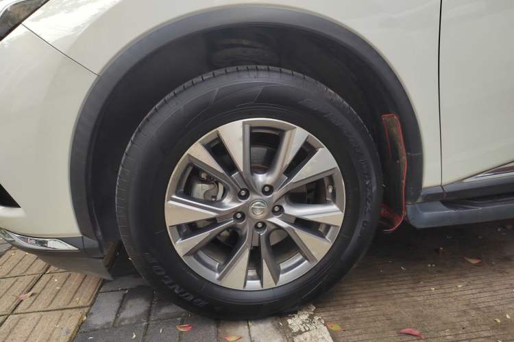 Used Nissan Murano 2017 2.5L XL Two-Wheel Drive Smart Edition