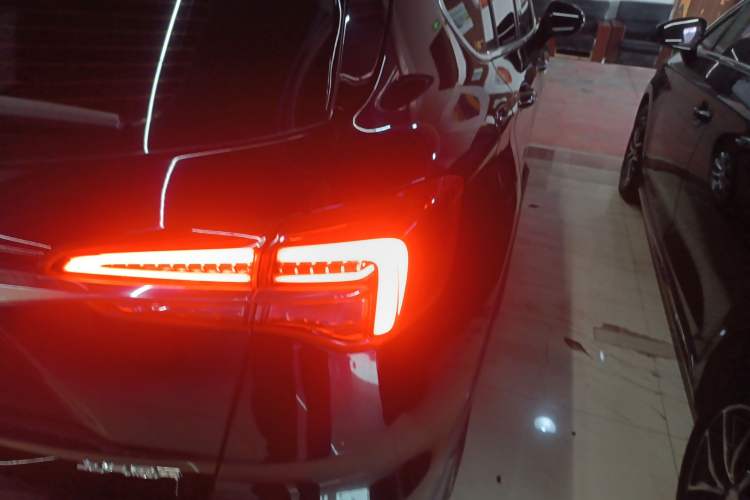 Used Buick Envision 2021 532T Two-Wheel-Drive Elite Version