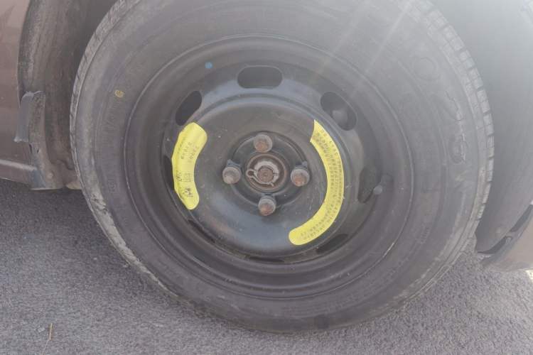 Used Peugeot 301 2014 1.6L Manual Comfort Edition