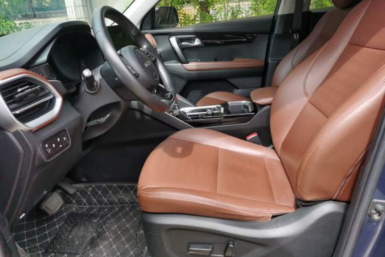 Used Kia Sportage R 2021 Ace 2.0L Splendid Edition