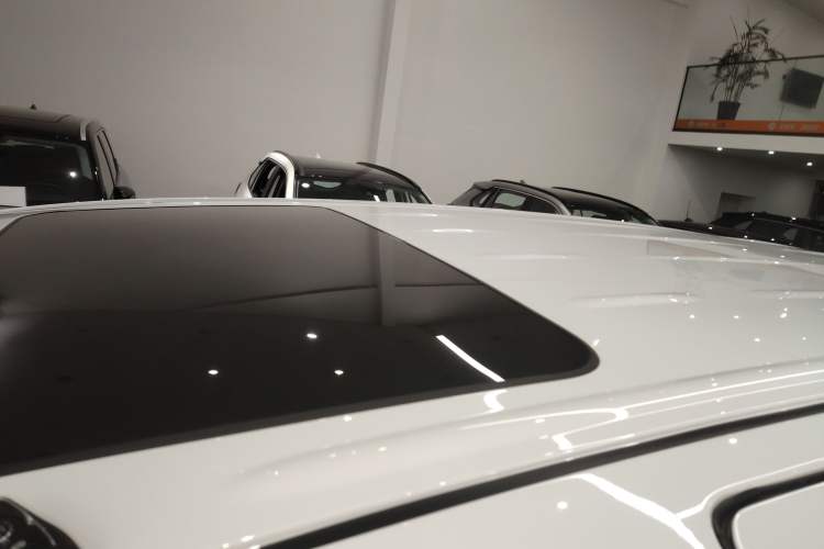 Used Buick GL8 2021 Land Cruiser Executive Class 652T Smart Luxury Model