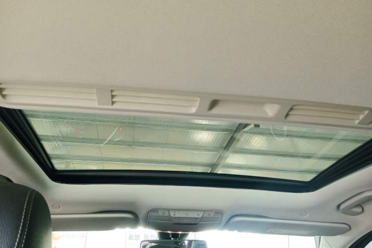 Used Mercedes-Benz C-Class 2019 C 180 L Fashion Edition Sport Version Headliner