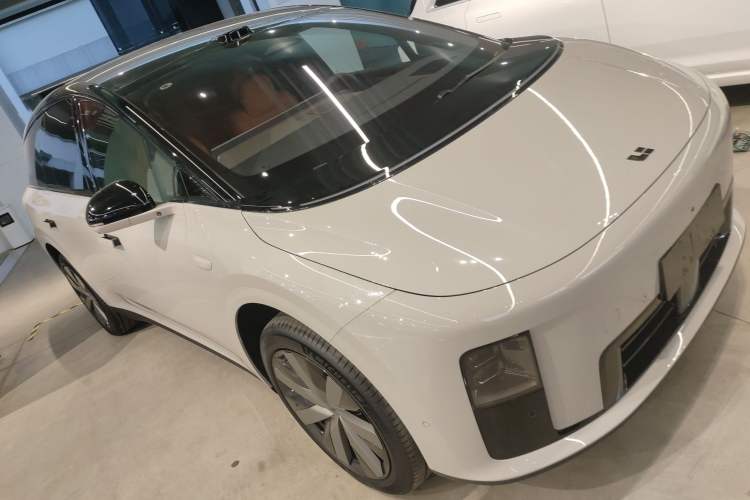 Used Li Auto Li Auto i8 2025 Model Standard Version