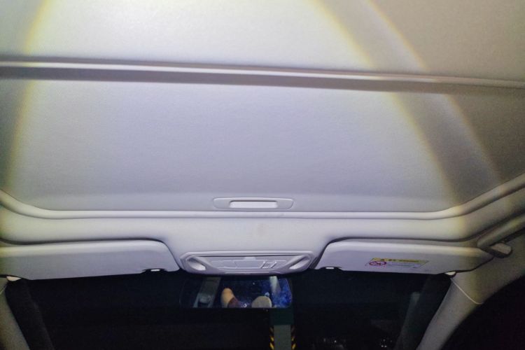 Used Ford Focus 2018 Two-Door Classic EcoBoost 125 Automatic Supercharged Style SmartDrive Edition Headliner