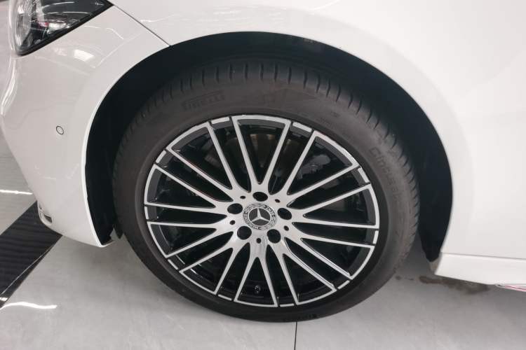 Used Mercedes-Benz C-Class 2025 Facelift C 260 L Sport Edition
