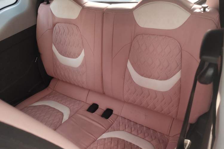 Used Chery QQ Ice Cream 2022 170km Sundae Phosphate Lithium-Ion