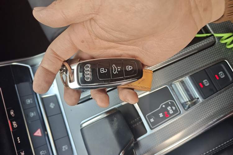 Used Audi A6L New Energy 2020 55 TFSI e quattro
