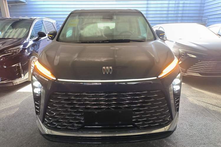 Used Buick GL8 2026 Model Lu Zun Luxury Edition