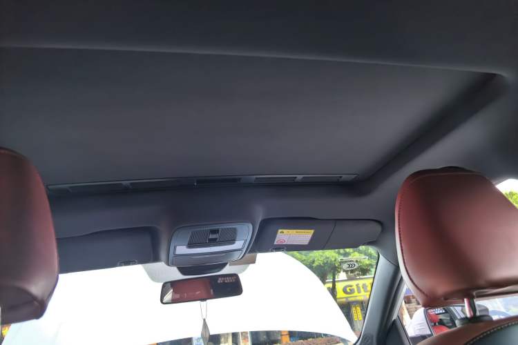 Used MG 5 2021 300TGI DCT Elegant Luxury Edition
