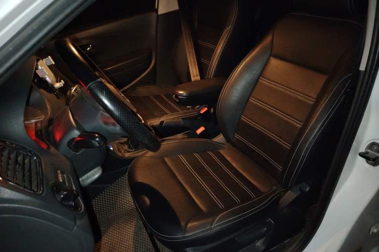 Used Volkswagen Polo 2013 1.4L Manual Comfort Edition Left Front Seat