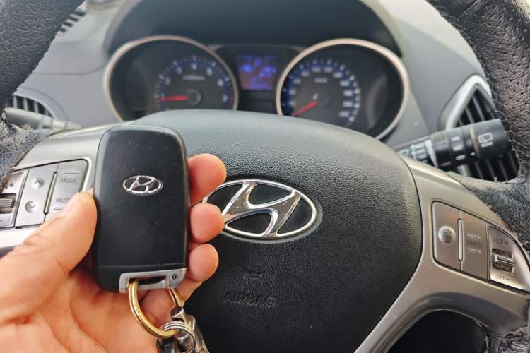 Used Hyundai ix35 2010 2.0L Automatic Two-Wheel Drive Elite Edition GLS