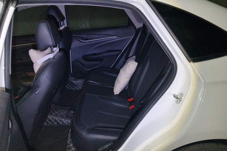 Used Buick GT 2021 Revised Version Flagship 1.5L Automatic Elite Edition Left Rear Seat