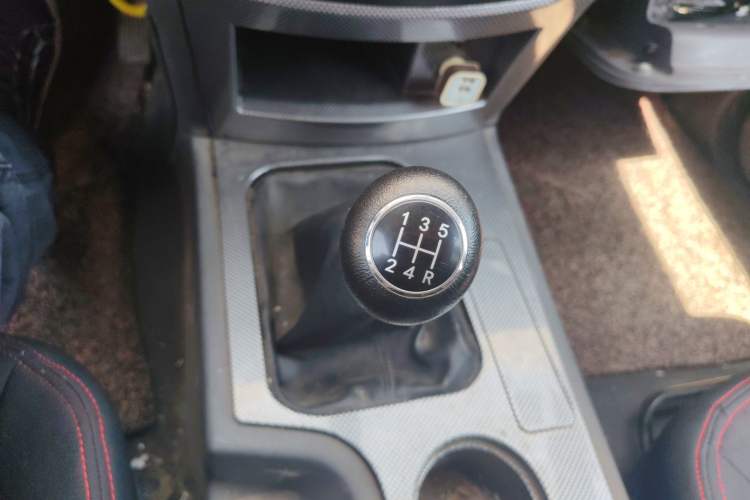 Used BAW Beijing BW007 2015 2.0L two-wheel drive Comfort version