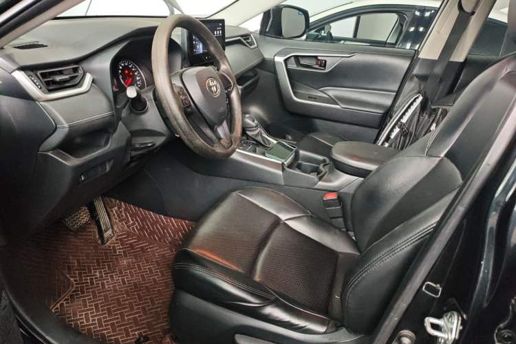 Used Toyota Wildlander 2022 2.0L CVT Two-Wheel Drive Leading Edition
