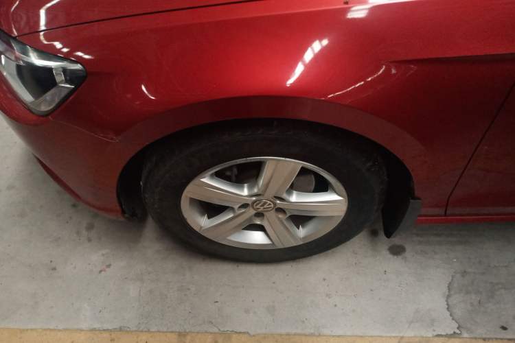 Used Volkswagen Lamando 2017 230TSI DSG Fashion Edition Left Front Wheel Hub