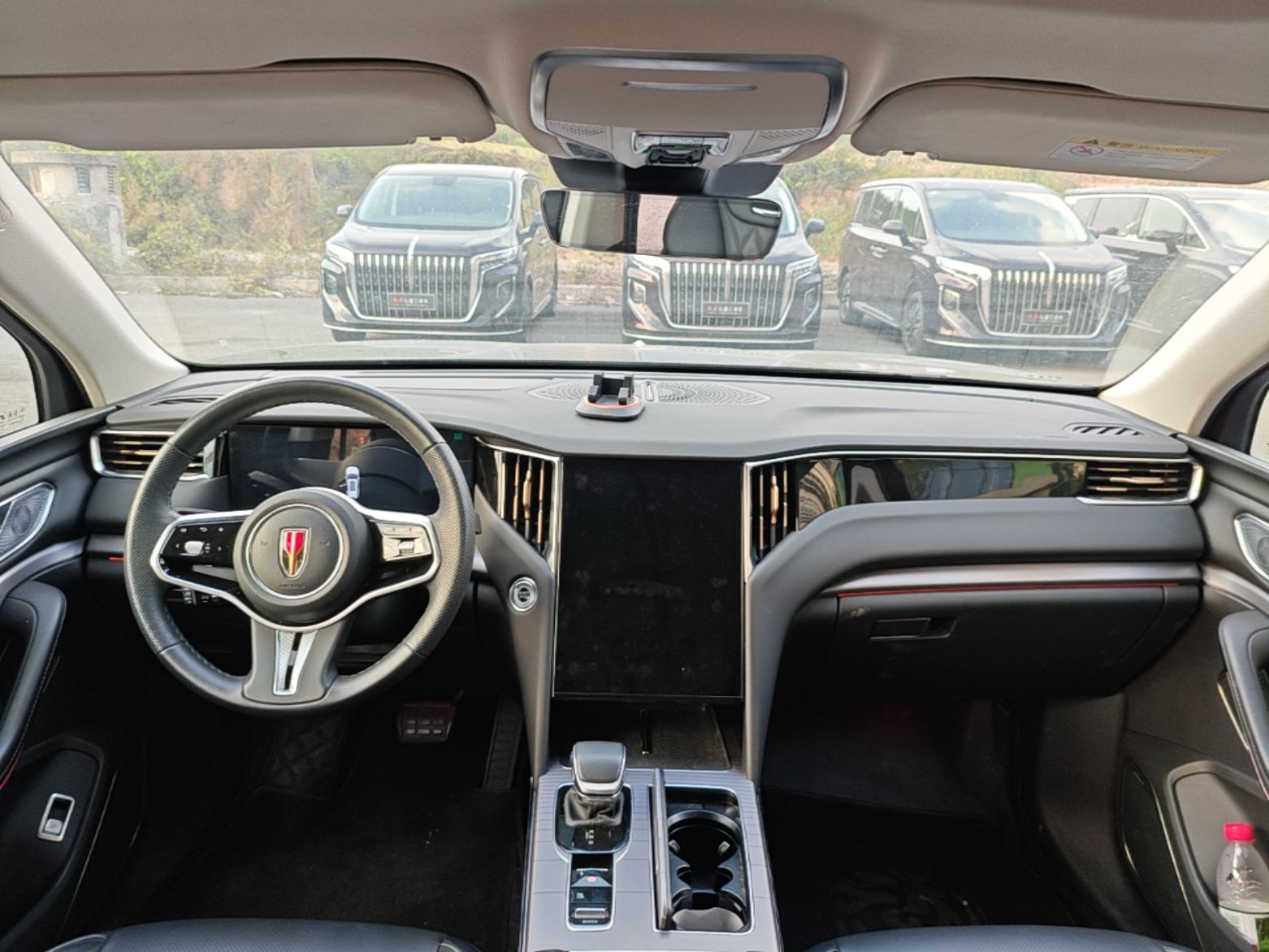 Hongqi HS7 PHEV 2024 2.0T PHEV Four-Wheel Drive Flagship Edition 7 Seats — снимка 12