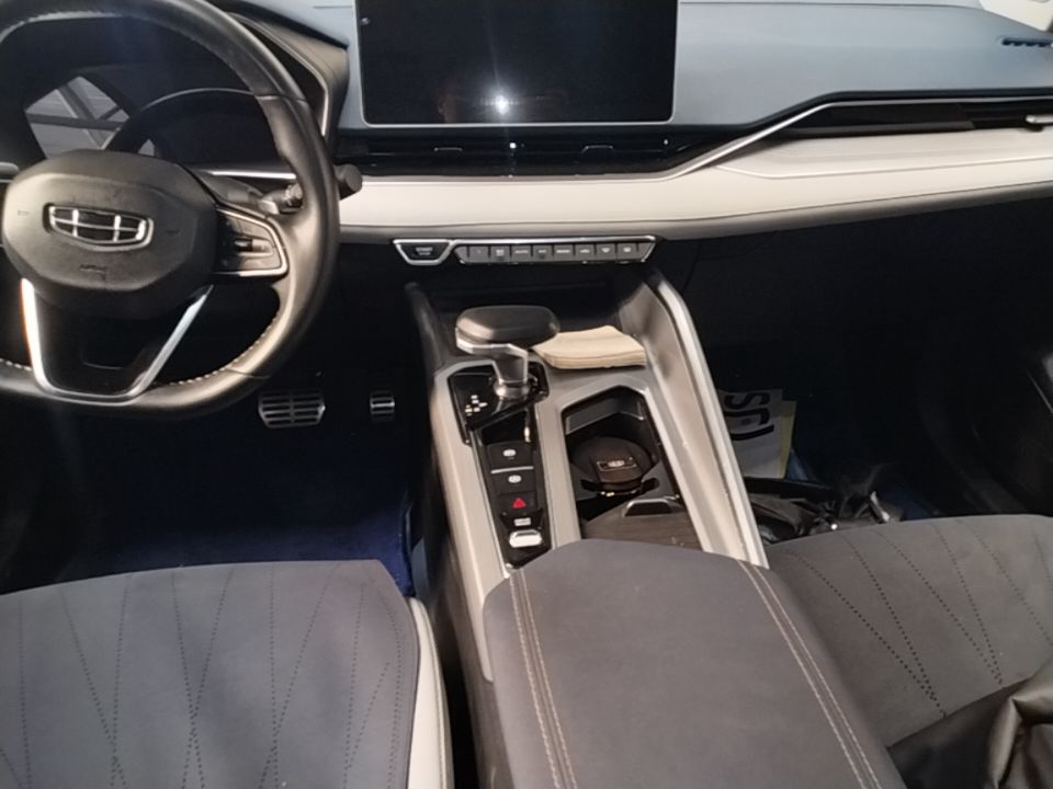 Geely Auto Preface 2023 2.0TD Prestige Version — снимка 16
