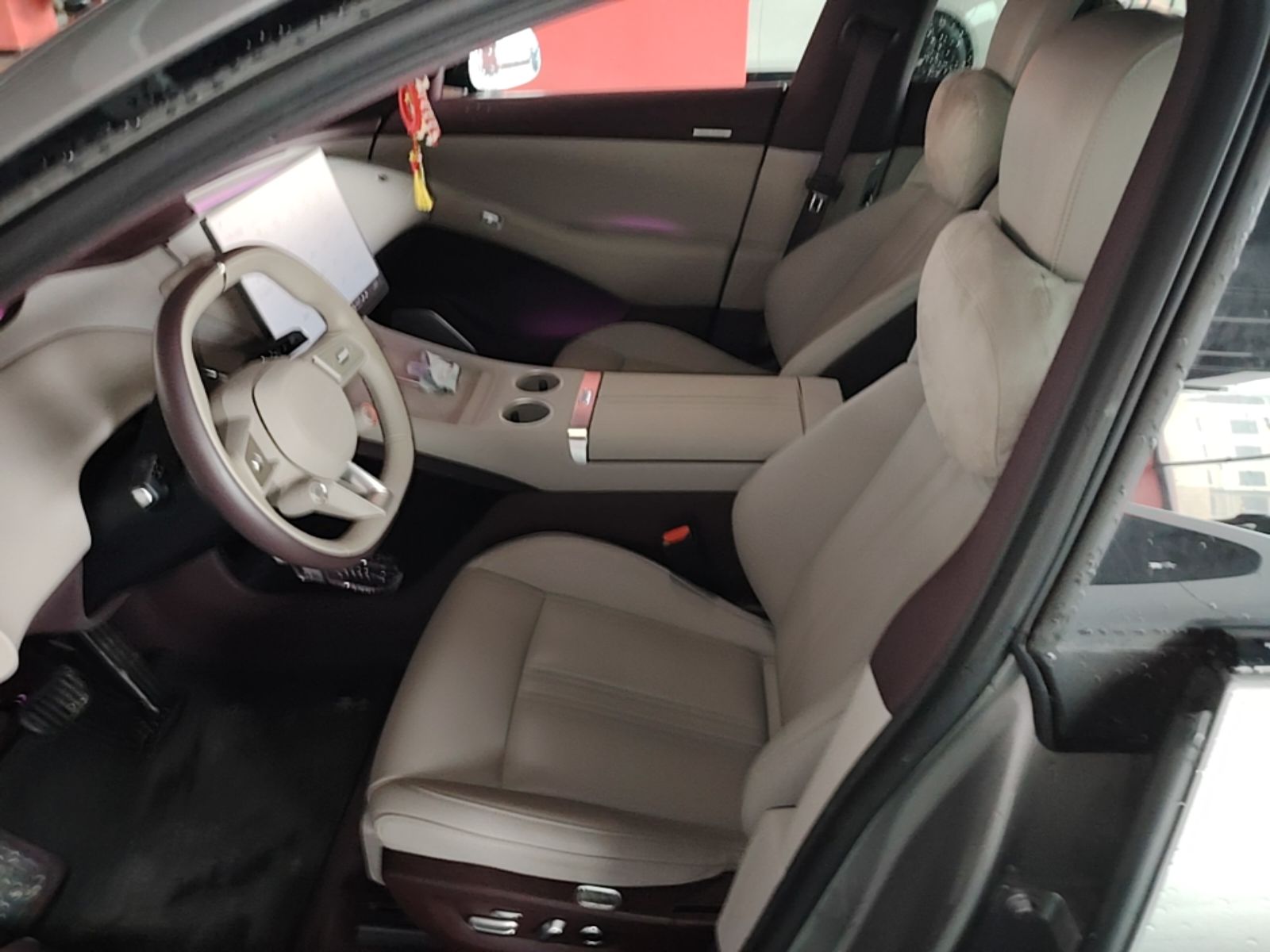 Xiaomi Auto YU7 2025 Ultra-Long Range Rear-Wheel Drive Version — снимка 17