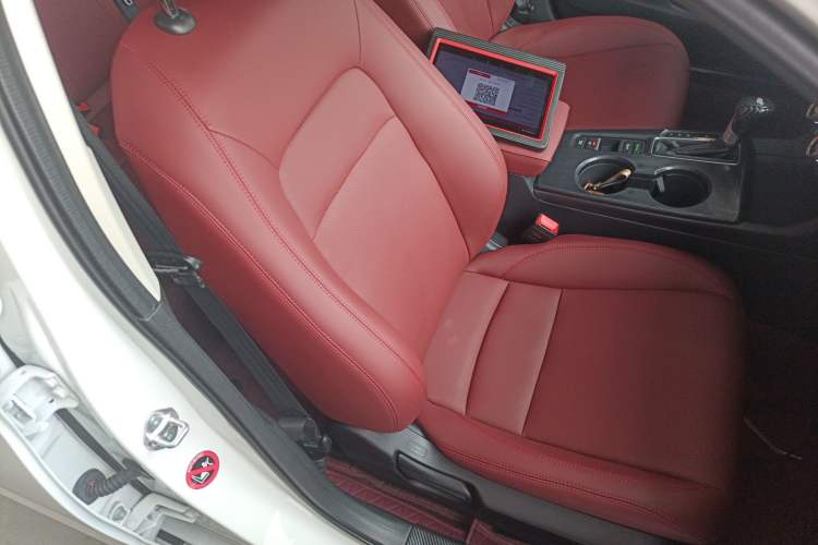 Used Honda Civic 2023 240TURBO CVT Dynamic · Center Stage Special Edition
