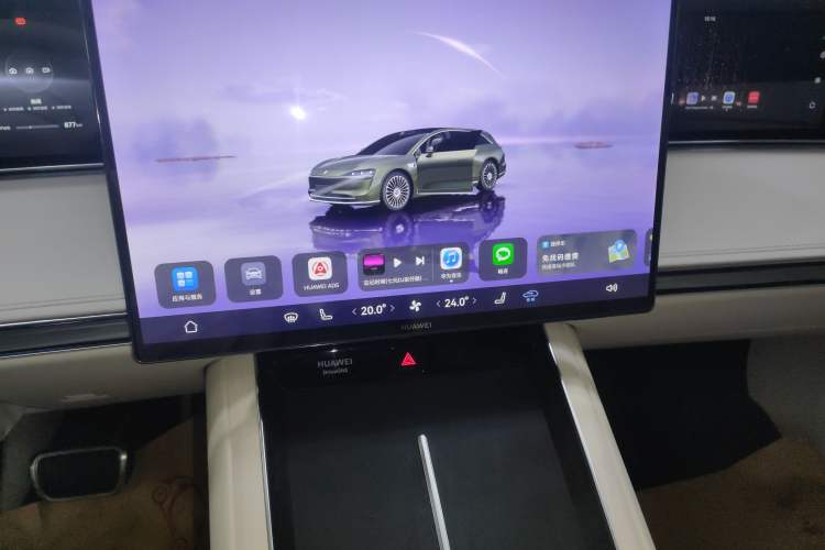 Used Hima S9T 2025 Model Range-Extended Max Audio And AC Panel