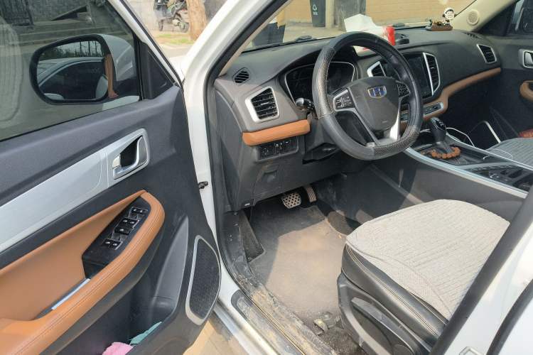 Used Geely Auto Vision X6 2018 1.4T CVT 4G Connected Luxury Version Driver Seat