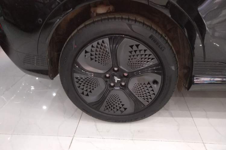 Used VOYAH COURAGE 2024 Four-Wheel Drive Global Edition
