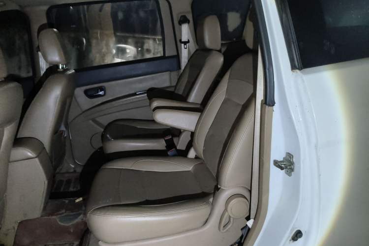 Used Wuling Hongguang 2015 1.5L S1 Comfort China V Standard
