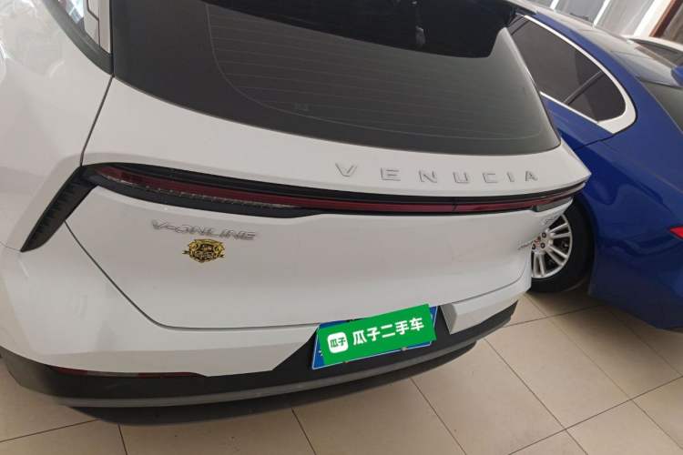 Used Venucia V 2021 260T Idol Edition Rear