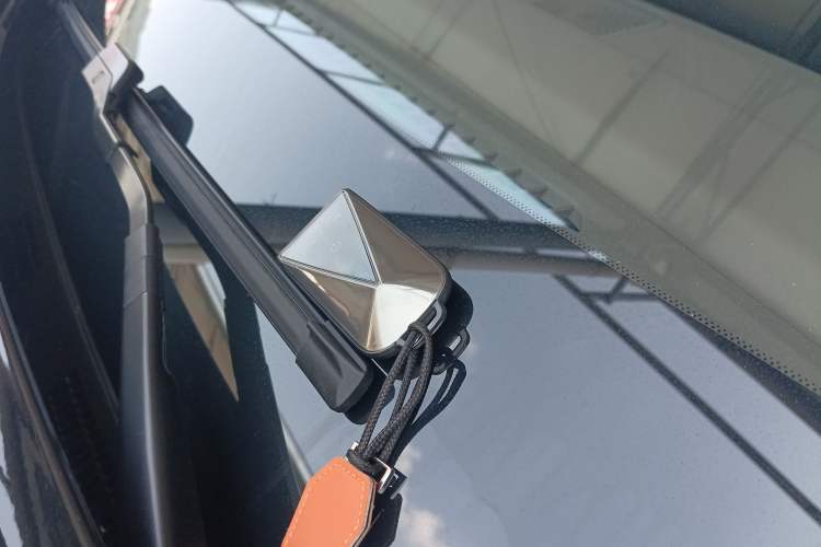 Used Avatr 07 2024 Ultra Range-Extended Four-Wheel Drive Vehicle Key