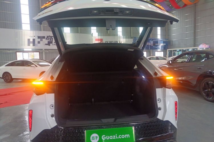 Used Volkswagen ID.UNYX 2024 Pro Long-Range Version
