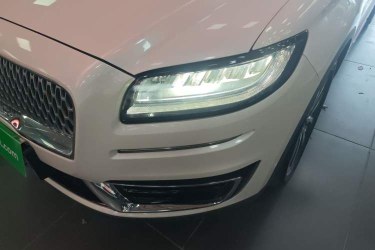 Used Lincoln Nautilus 2019 2.0T Four-Wheel Drive Zunya Edition China VI Standard
