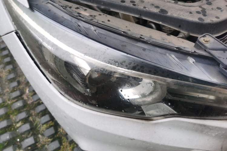 Used MG ZS 2018 1.5L Automatic Luxury Edition China V Standard