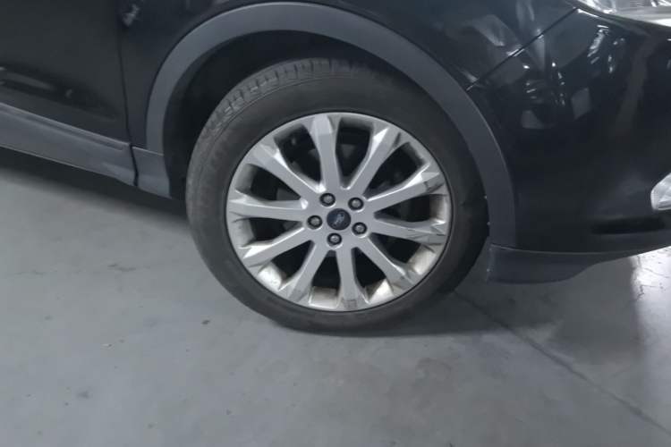 Used Ford Kuga 2013 1.6L GTDi Two-Wheel-Drive Trend Model
