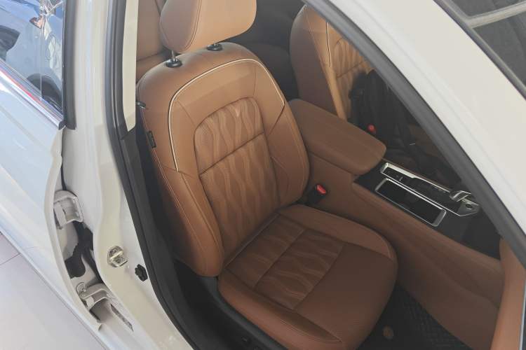 Used Nissan Teana 2022 2.0L XL-Upr Enjoyment Edition Right Front Seat