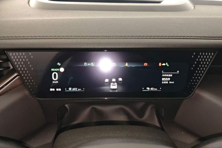 Used Wey Mocha New Energy 2024 Hi4 Four-Wheel Drive Long-Range Version