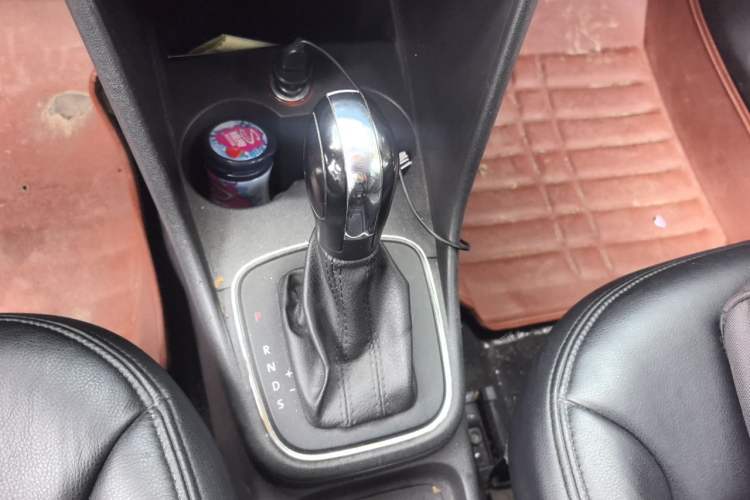 Used Volkswagen Polo 2014 1.4L Automatic Comfort Edition
