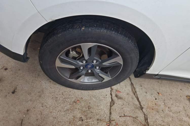 Used FAW Junpai D60 2016 1.8L Automatic Prestige Model Left Front Wheel Hub